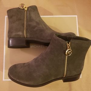 Brand New Michael Kors Lainey Booties